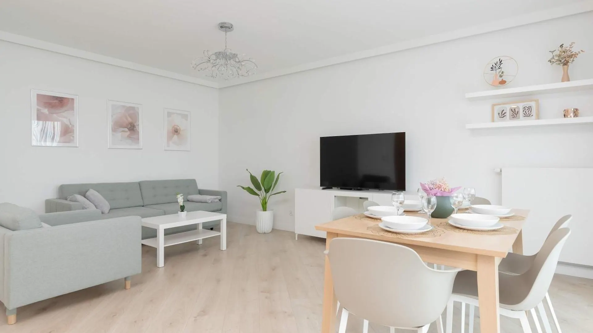 Bright Apartment Tarasy Baltyku By Noclegi Renters Gdańsk Lengyelország